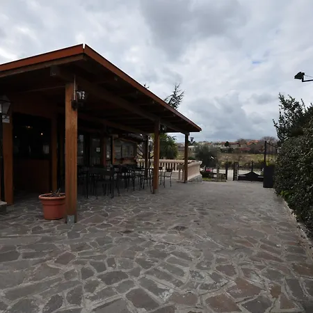 Casale De Santis
