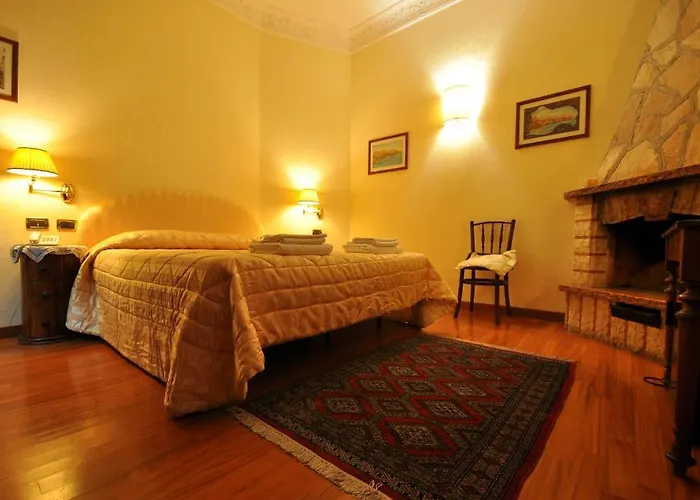 Casale De Santis 4*