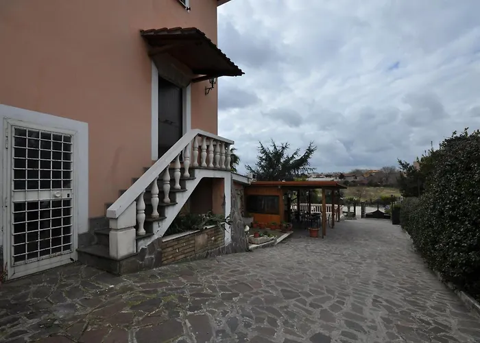 Konukevi Casale De Santis Roma