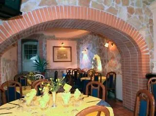 Casale De Santis 4*