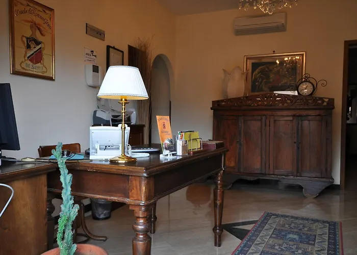 Konukevi Casale De Santis 4*